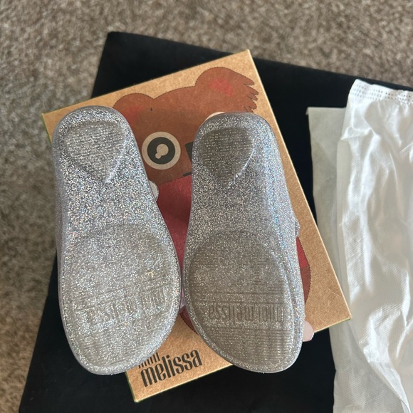 Mini Melissa • Glittery Silver Shoes with Pink Butterflies • 7 - Picture 9 of 10